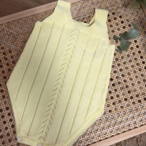 Peto calado amarillo