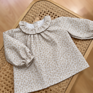 Camisa Flor Beltrán arena
